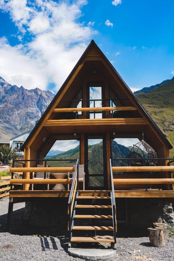 Lonely Mountain Villa Kazbegi Luaran gambar
