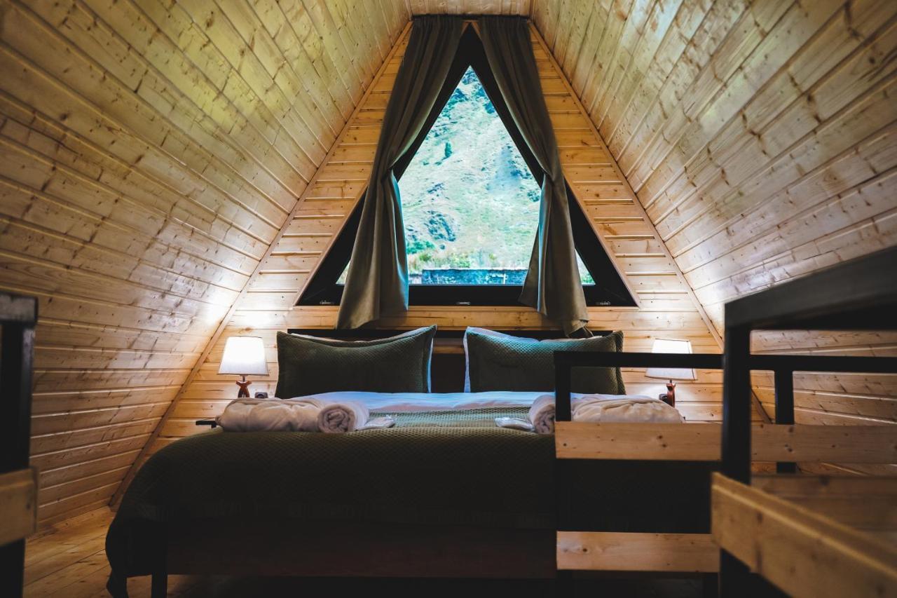 Lonely Mountain Villa Kazbegi Luaran gambar