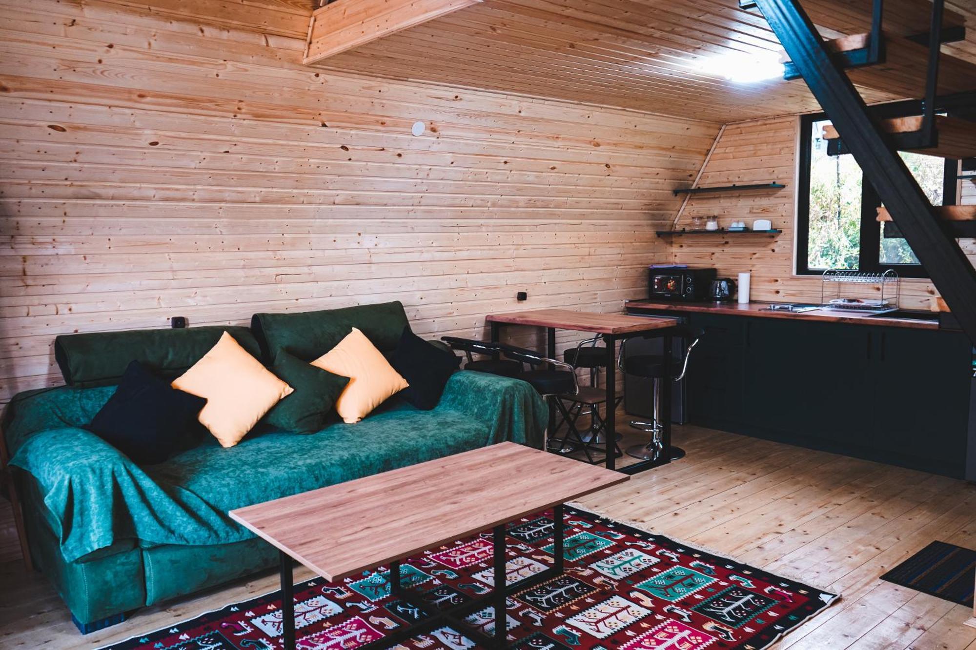 Lonely Mountain Villa Kazbegi Luaran gambar