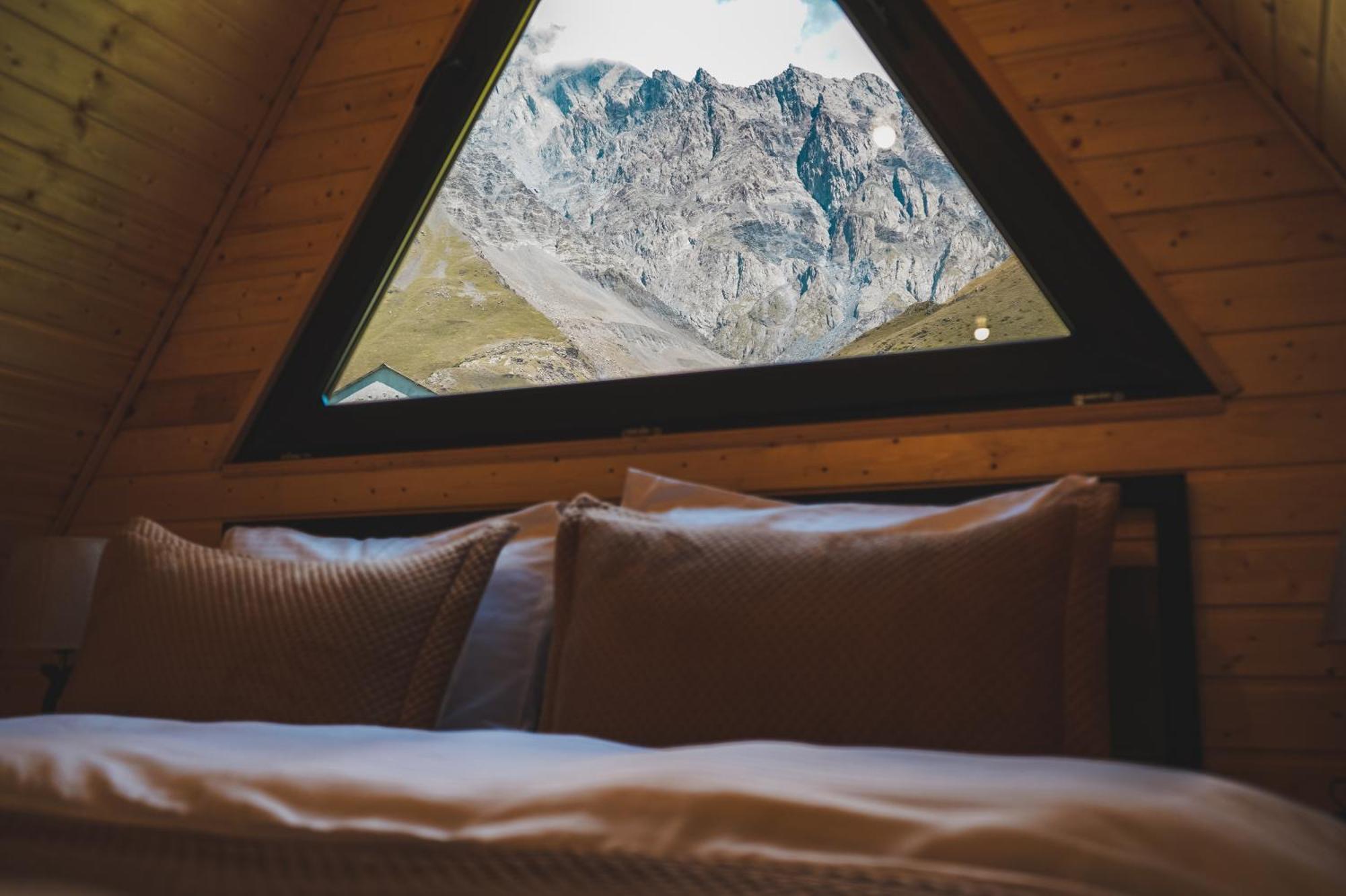 Lonely Mountain Villa Kazbegi Luaran gambar