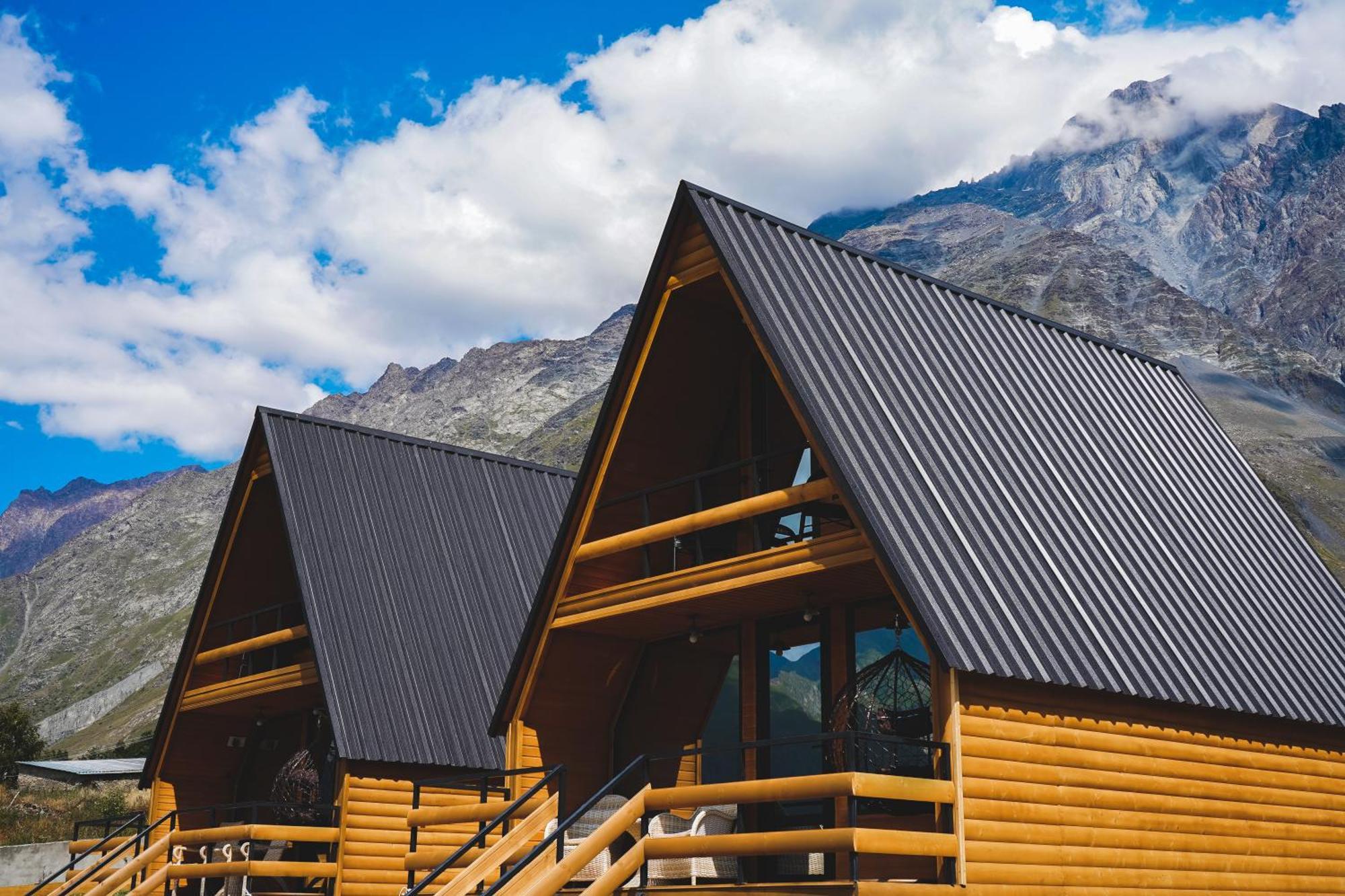 Lonely Mountain Villa Kazbegi Luaran gambar